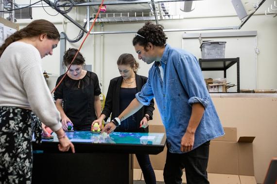 Students in the Artificial Intelligence Lab.