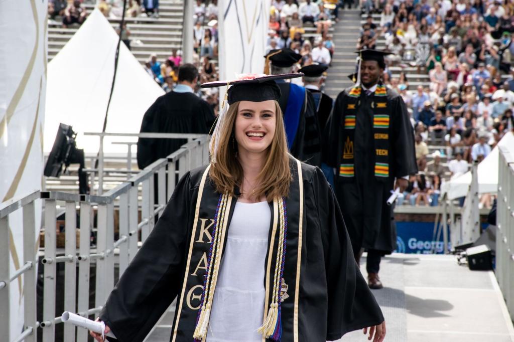 Bachelor's commencement ceremony