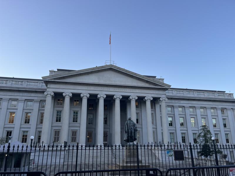 The White House front lawn.