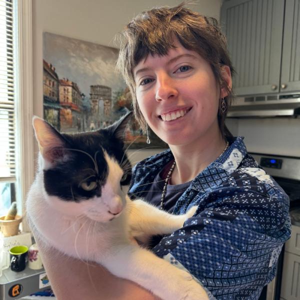 Kylie Reynolds photo with cat